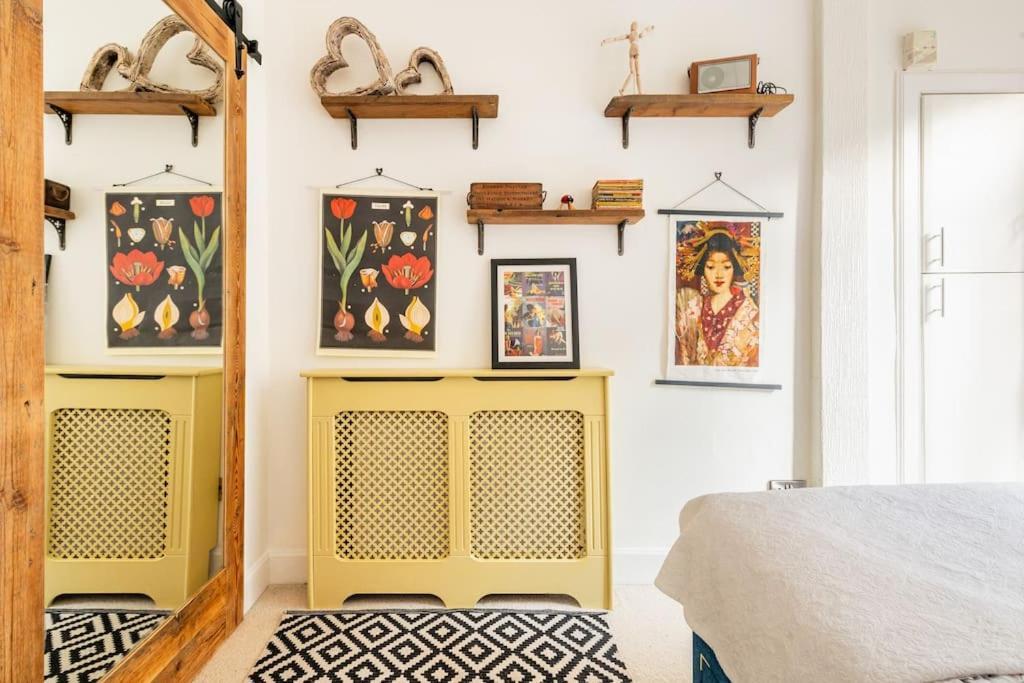 Holyrood Park: Lush & Arty 2 Double Bed Flat Edimburgo Exterior foto