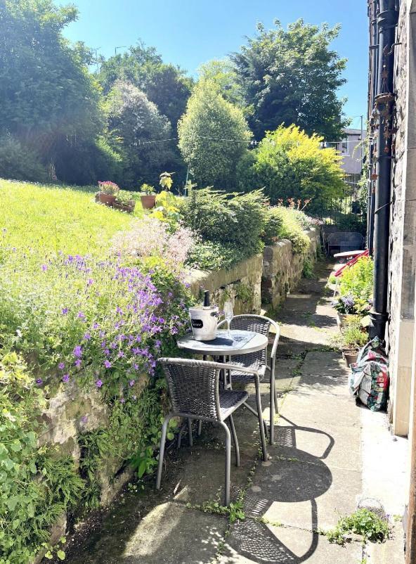 Holyrood Park: Lush & Arty 2 Double Bed Flat Edimburgo Exterior foto